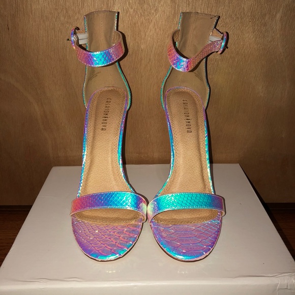 Pearlescent Goddess Heels - Picture 2 of 5